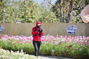 BIB: 
                            <button type="button" onclick="openModal(27804481)" class="btn btn-primary btn-sm float-right btn-popup" data-toggle="modal" data-target=".modal-high-quality">
                        <i class="fas fa-shopping-cart"></i> Add to Cart
                    </button>
                                            <button type="button" onclick="isThisMe(27804481, true)" class="btn btn-success btn-sm float-right btn-popup btn-isme hidden" data-toggle="tooltip" data-placement="bottom" title="นี่คือรูปของคุณใช่ไหม คลิกที่นี่เพื่อเอาเข้าอัลบั้ม">
                        <i class="fas fa-plus"></i> Add to album
                    </button>
                    <button type="button" onclick="isThisMe(27804481, false)" class="btn btn-warning btn-sm float-right btn-popup btn-isnotme hidden">
                        <i class="fas fa-ban"></i> Remove from album
                    </button>